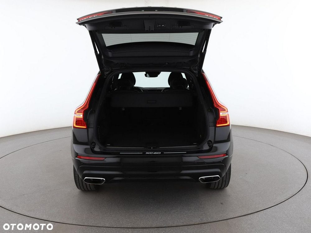 Volvo XC 60 D4 R-Design - 20