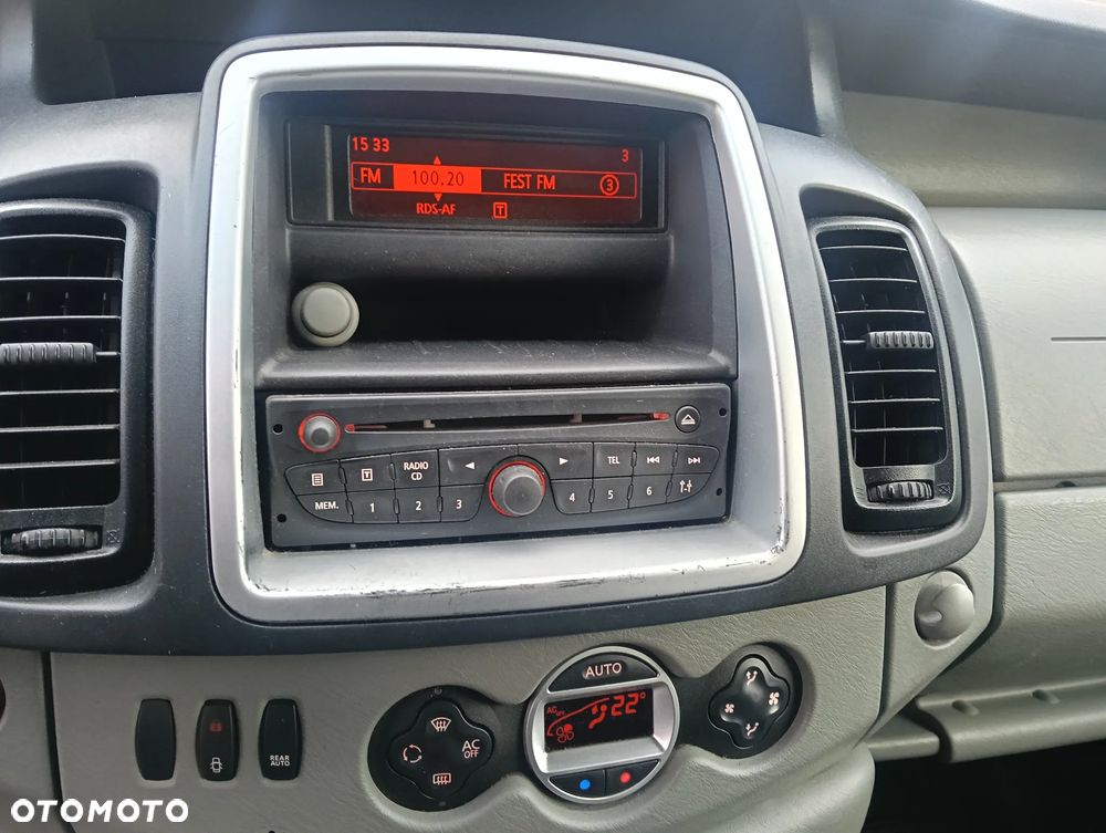 Renault Trafic Passenger Pack Clim - 19