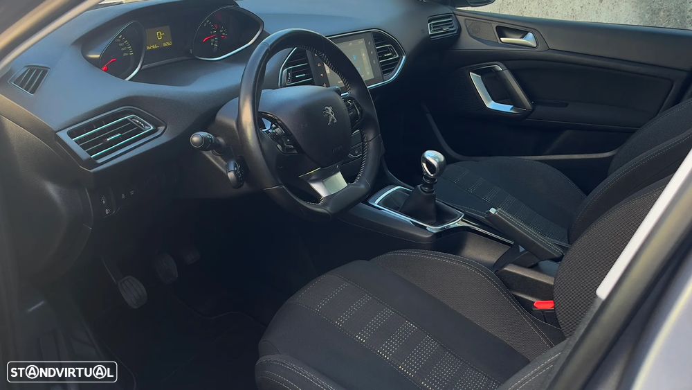 Peugeot 308 SW 1.6 BlueHDi Allure - 25