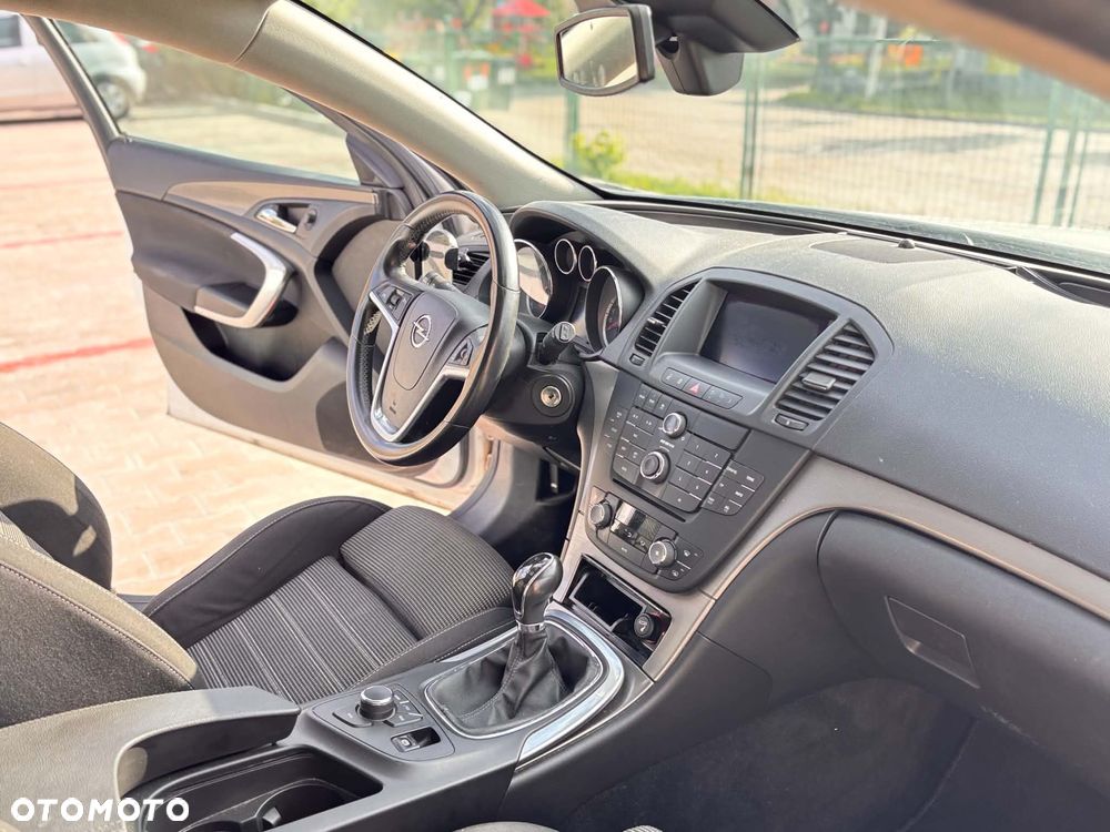 Opel Insignia 2.0 T Sport 4x4 - 16