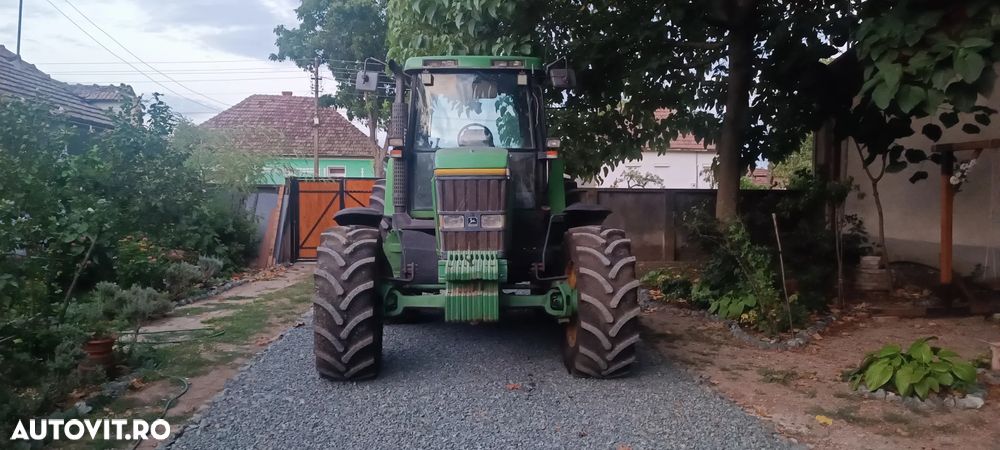 John Deere 7600 - 1