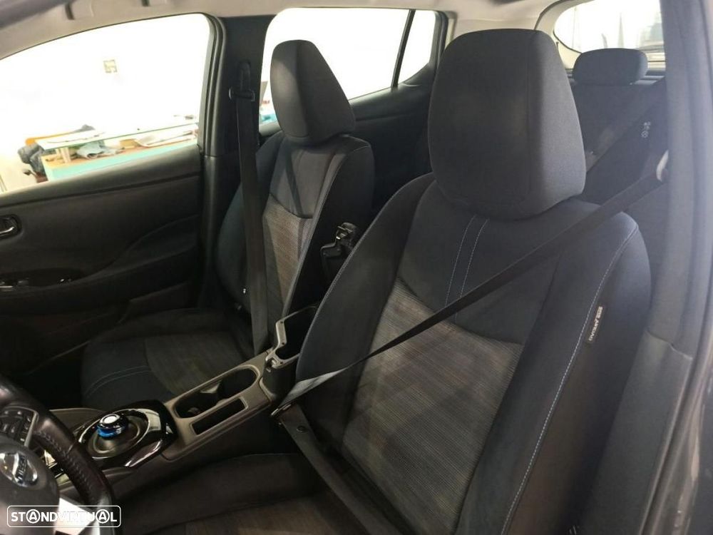 Nissan Leaf Acenta - 4