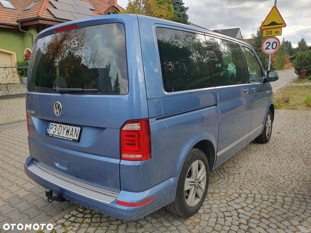 Volkswagen Multivan - 10