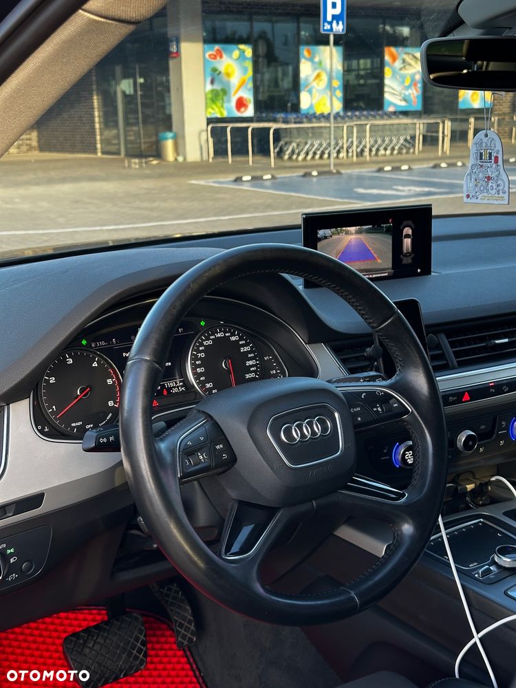 Audi Q7 - 4