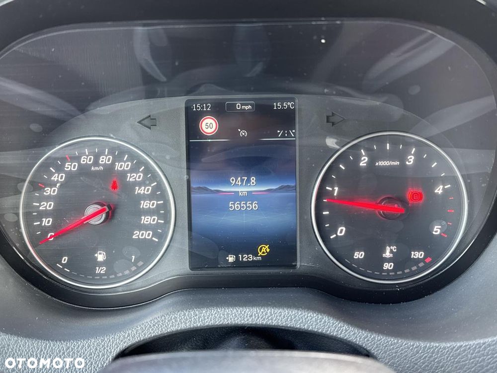 Mercedes-Benz Sprinter - 14