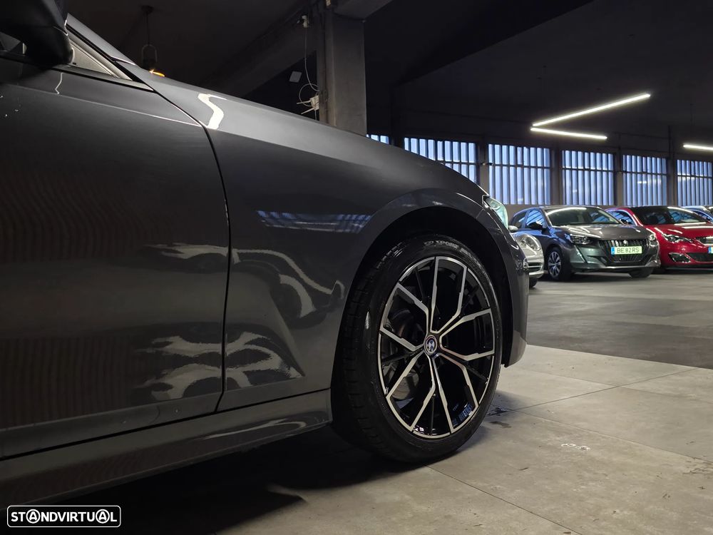 BMW 320 e Line Sport Auto - 10