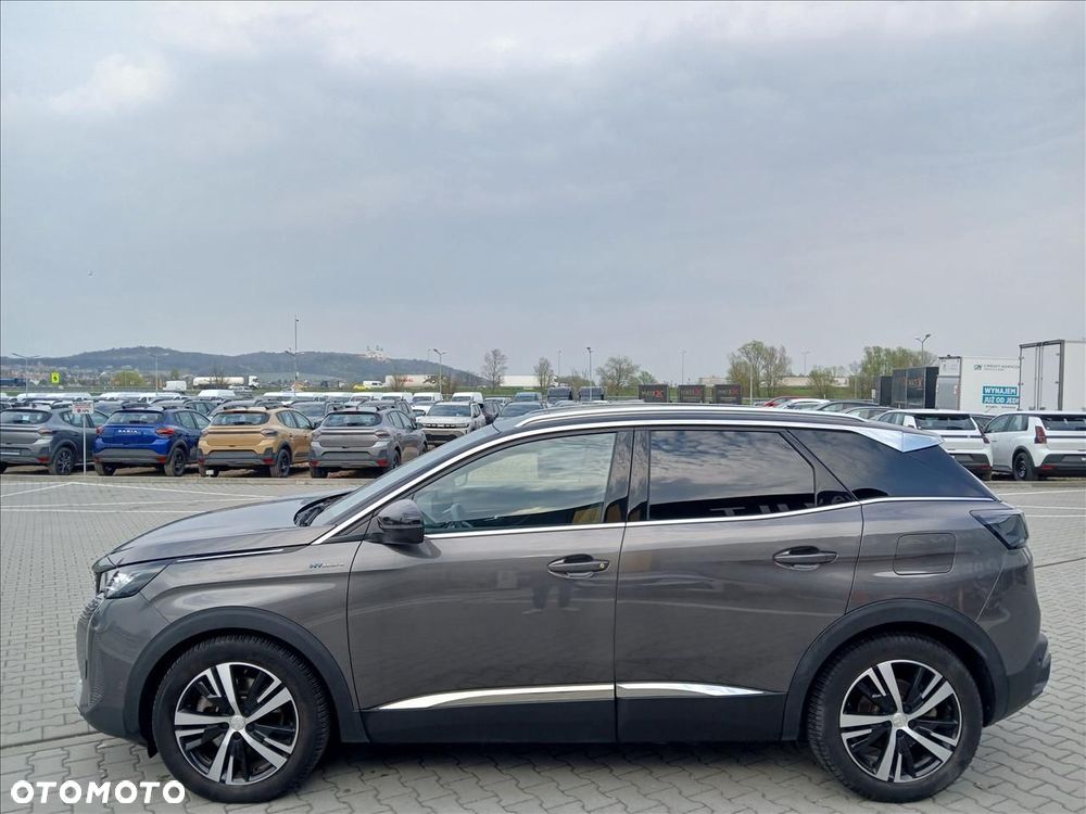 Peugeot 3008 Hybrid4 300 e-EAT8 GT - 6