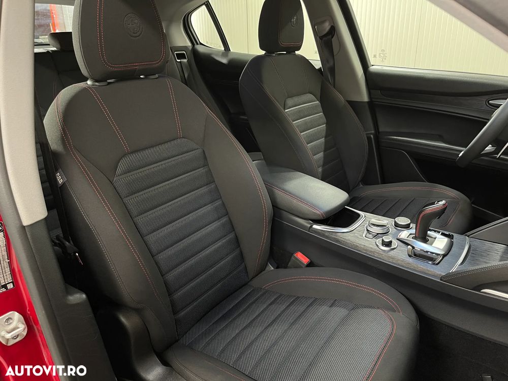 Alfa Romeo Stelvio 2.2 Diesel 16V AT8 Q4 Business - 9