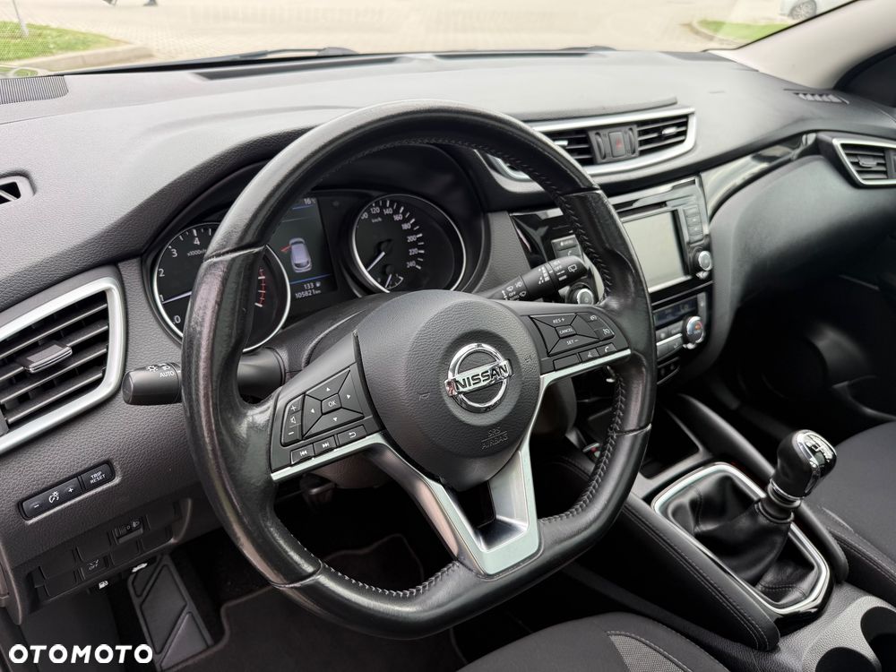 Nissan Qashqai 1.3 DIG-T Tekna - 33