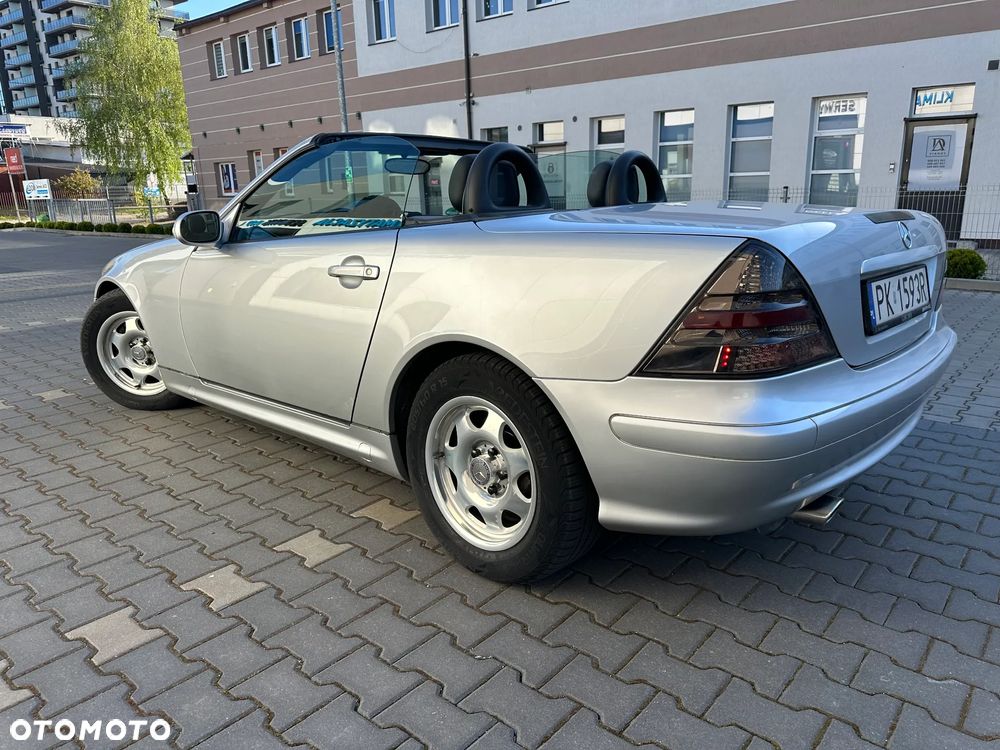 Mercedes-Benz SLK - 18