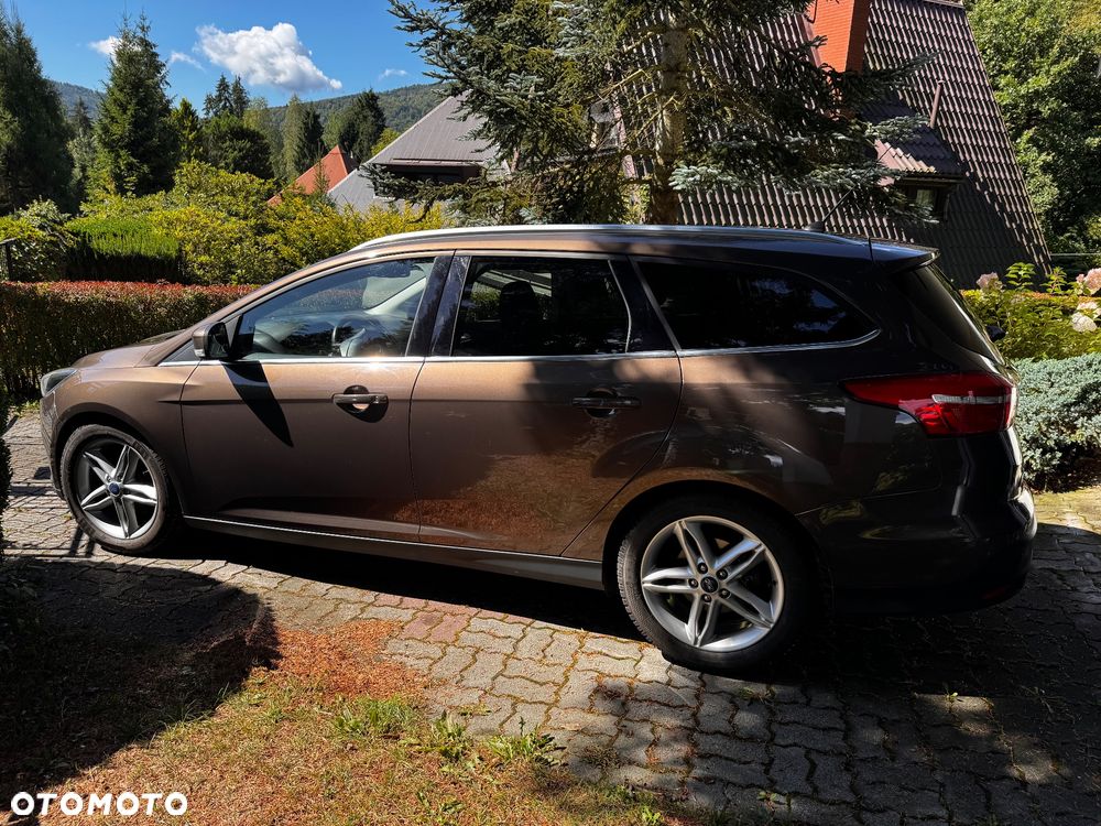 Ford Focus 1.5 EcoBoost SYNC Edition ASS - 5