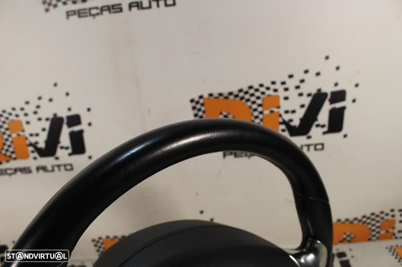 Volante Peugeot Rcz  Volante Peugeot Rcz Flat Bottom - 7