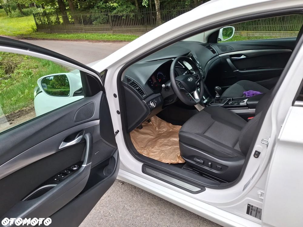Hyundai i40 1.6 Comfort - 9