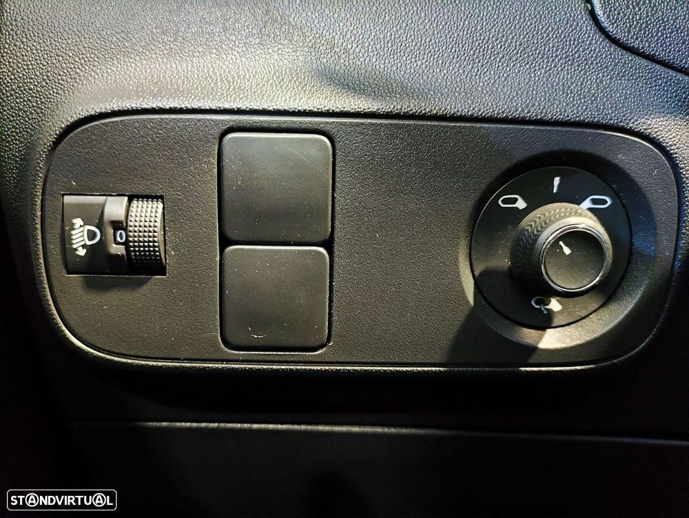 Citroën C3 1.2 PureTech Max - 9