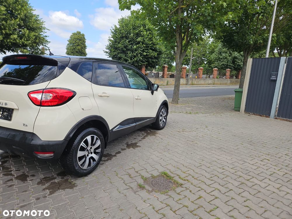 Renault Captur - 10