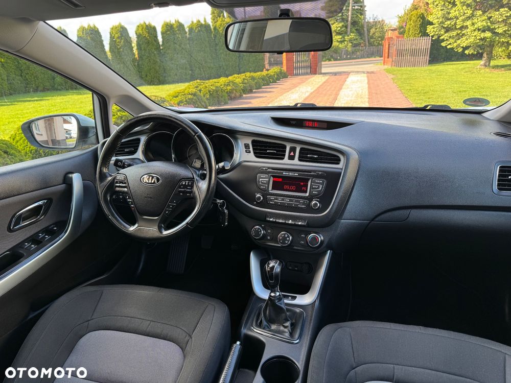 Kia Ceed 1.6 CRDi 128 Vision - 18