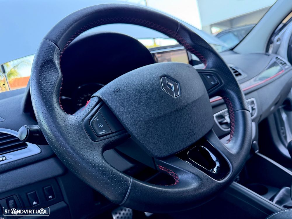 Renault Mégane 1.5 dCi GT Line SS - 44