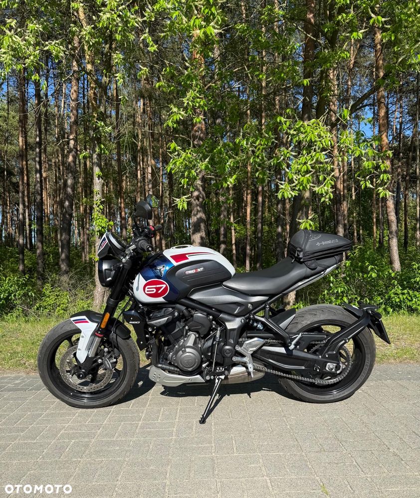 Triumph Trident - 4