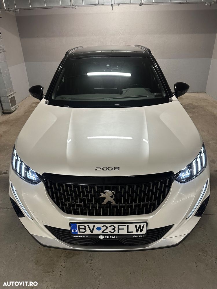 Peugeot 2008 1.2L PureTech 130 S&S EAT8 GT - 2