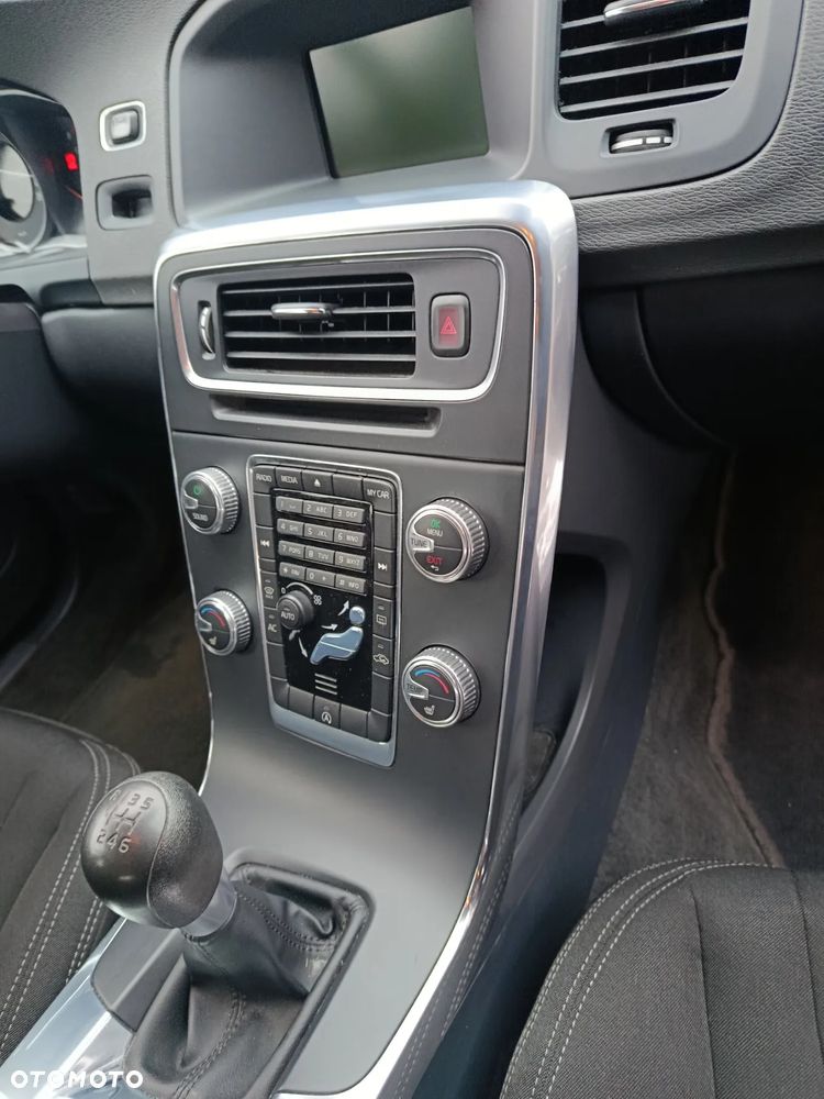 Volvo V60 T3 - 15
