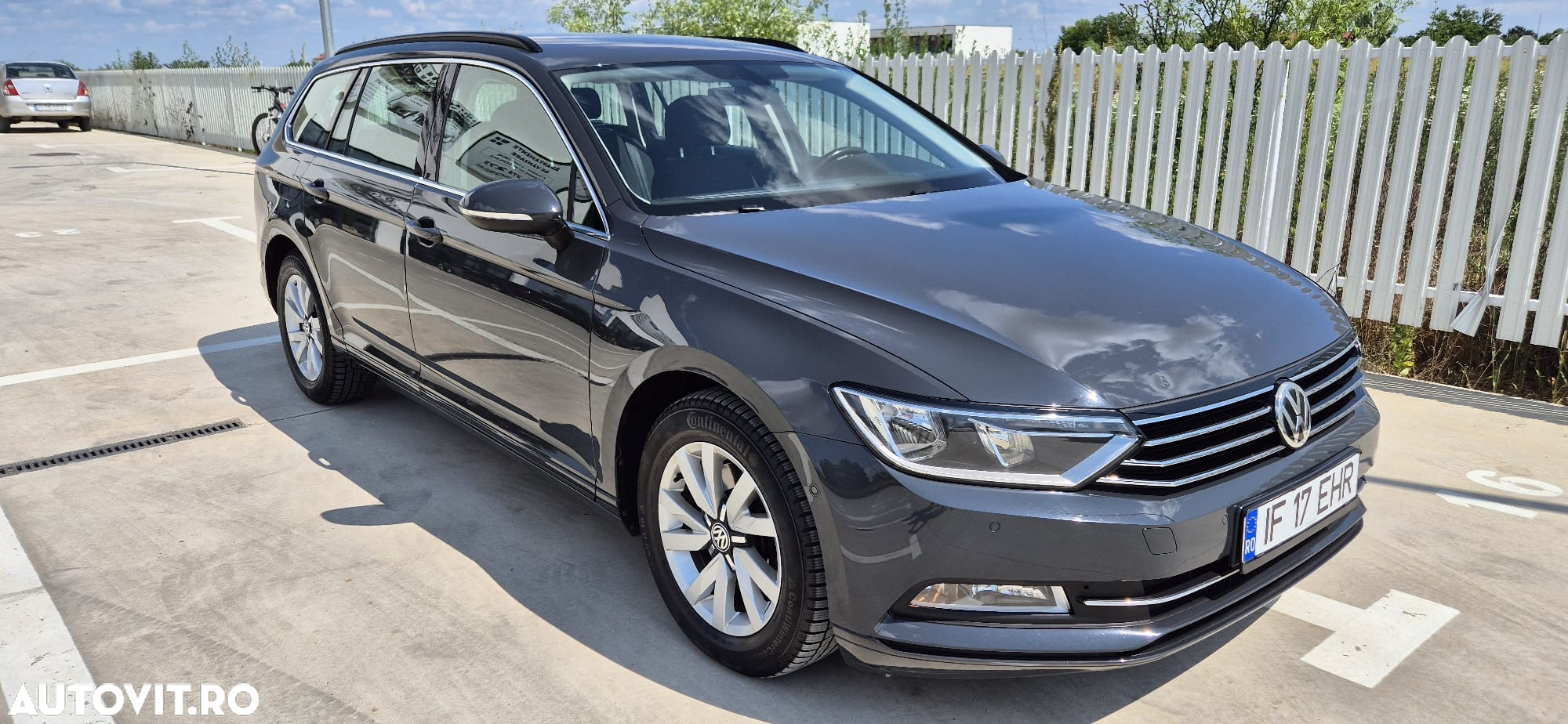 Volkswagen Passat Variant 1.6 TDI (BlueMotion Technology) Comfortline - 3