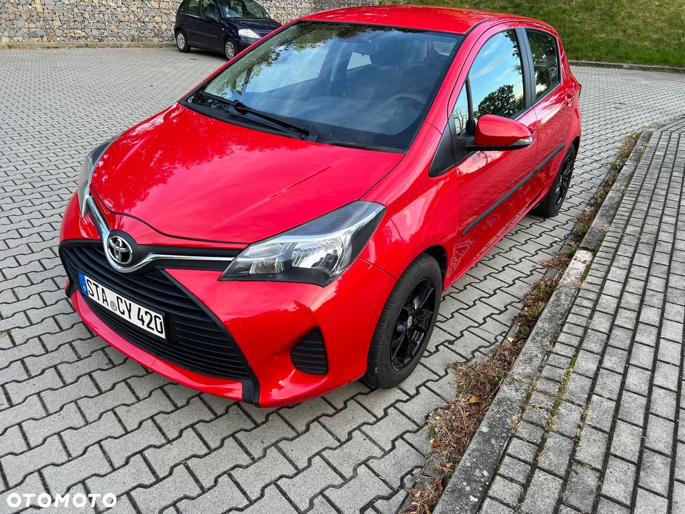 Toyota Yaris 2015 photo 3