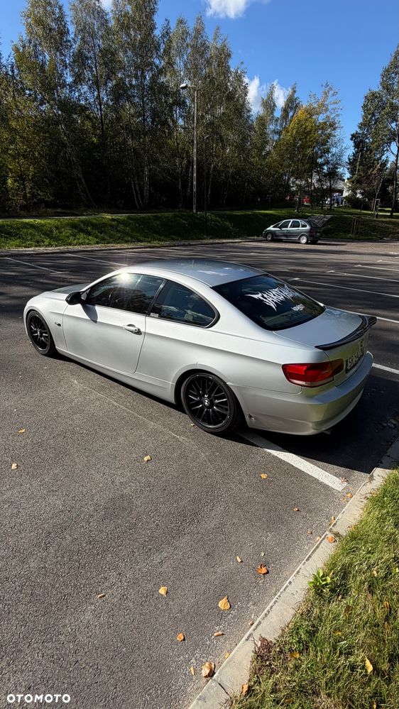 BMW Seria 3 320i - 6