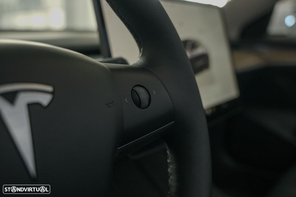 Tesla Model 3 Long Range Tração Traseira - 5