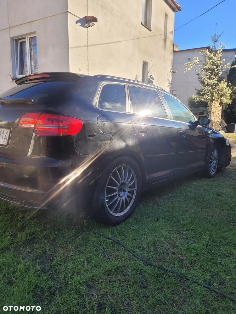 Audi A3 Sportback 2.0 TDI DPF quattro S line Sportpaket plus - 9