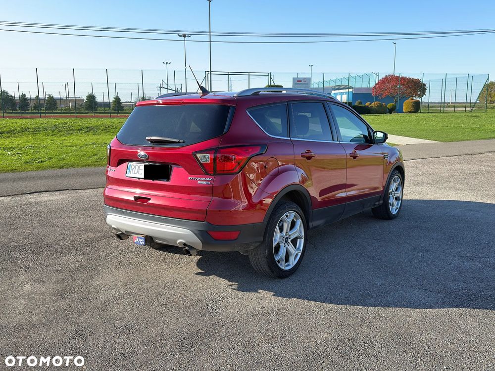 Ford Escape 2.0 EcoBoost AWD Titanium - 6