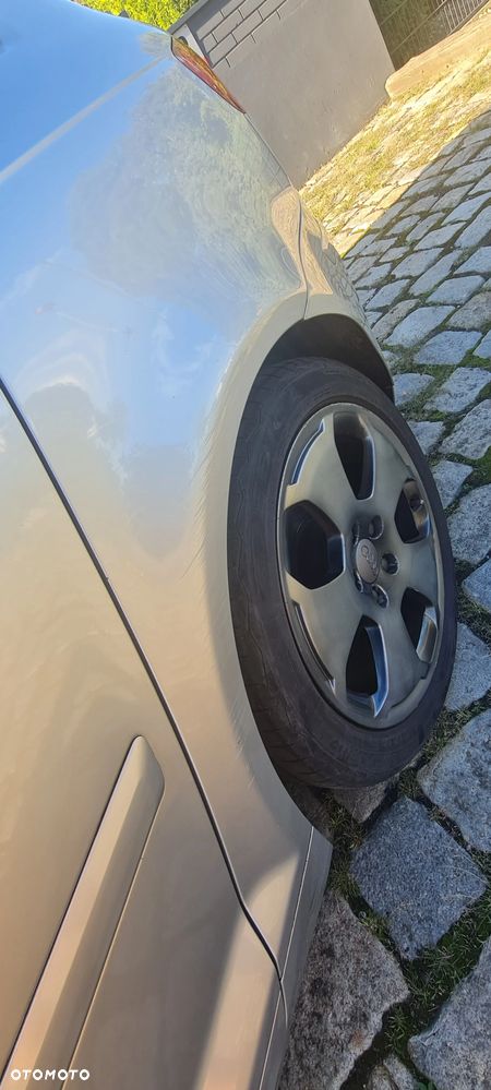 Audi A3 2.0 TDI DPF Ambiente - 5