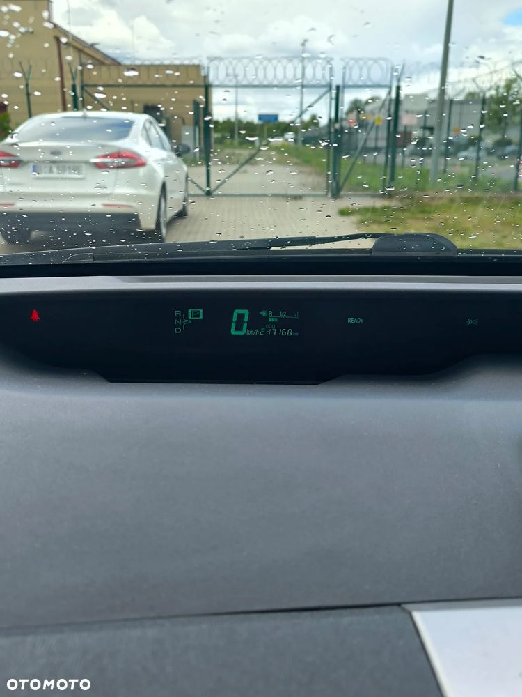 Toyota Prius - 18