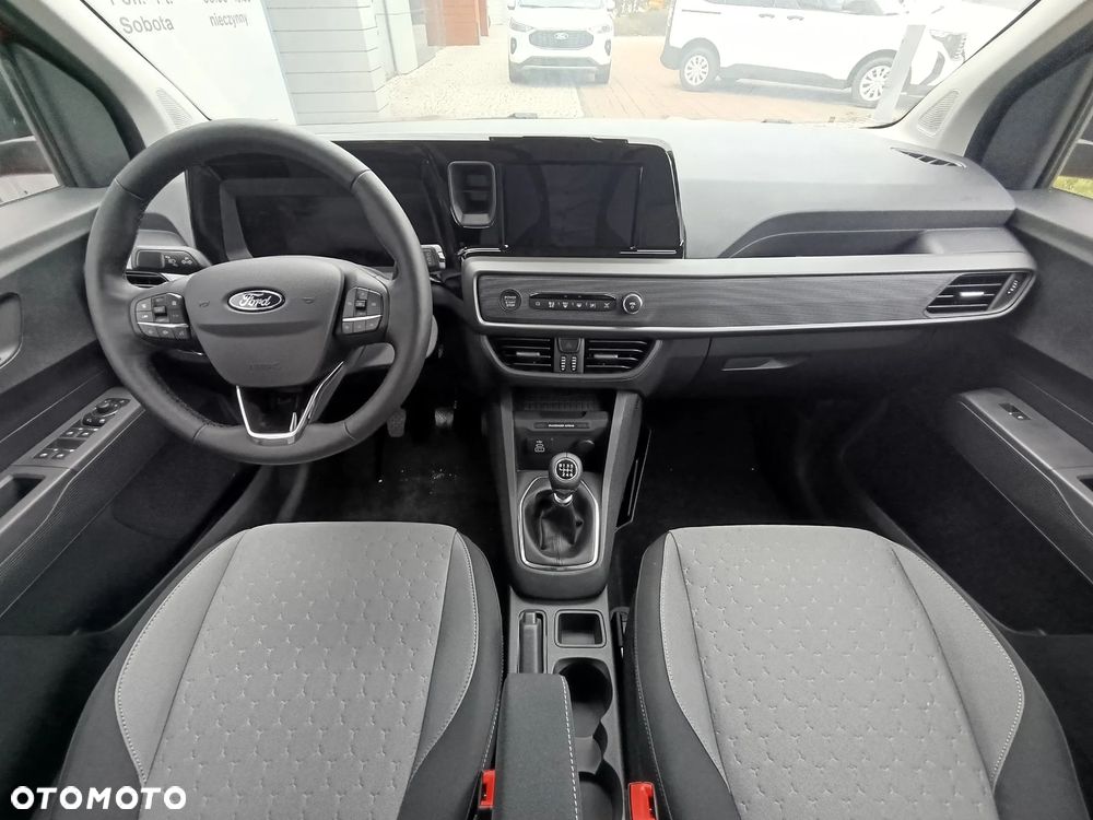 Ford Tourneo Courier 1.0 EcoBoost Titanium - 17