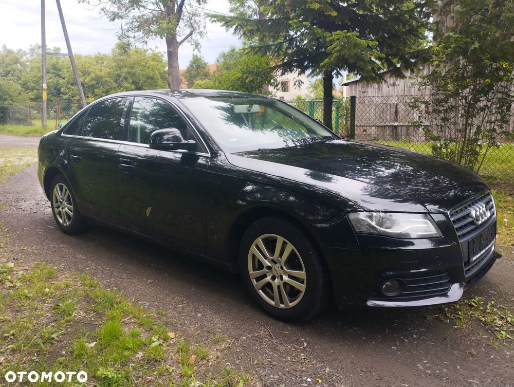 Audi A4 Limousine - 2
