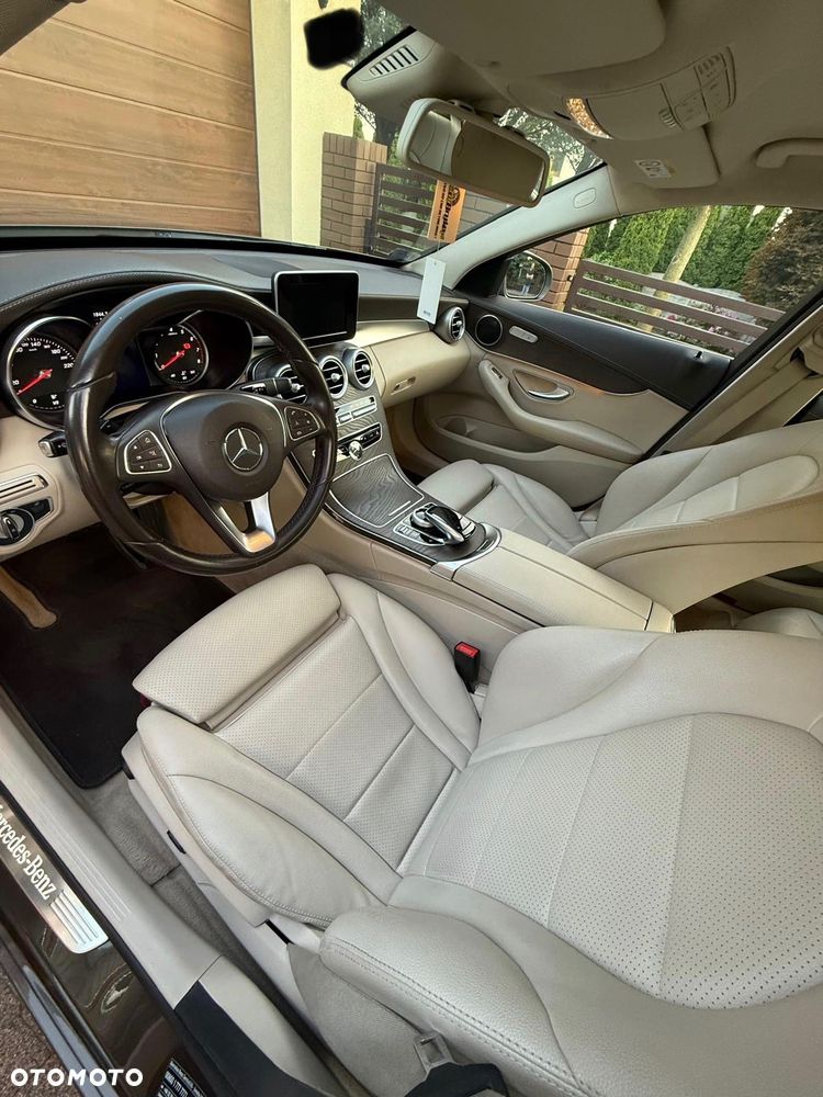 Mercedes-Benz Klasa C 200 4-Matic 9G-TRONIC - 15