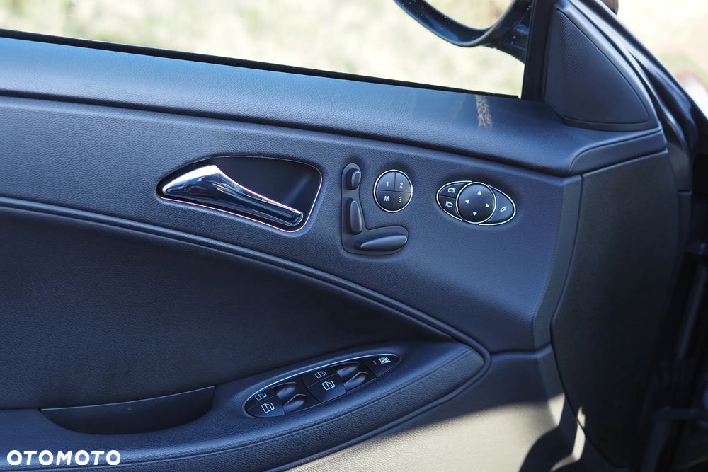 Mercedes-Benz CLS - 27