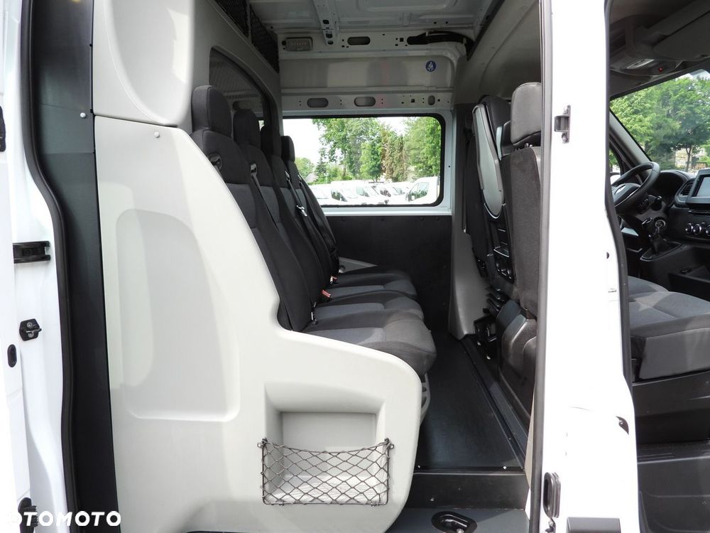 Renault MASTER  FURGON BRYGADÓWKA  7 MIEJSC TEMPOMAT NAWIGACJA LEDY KLIMATYZACJA  140KM - 39