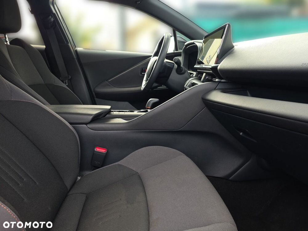 Toyota C-HR - 9