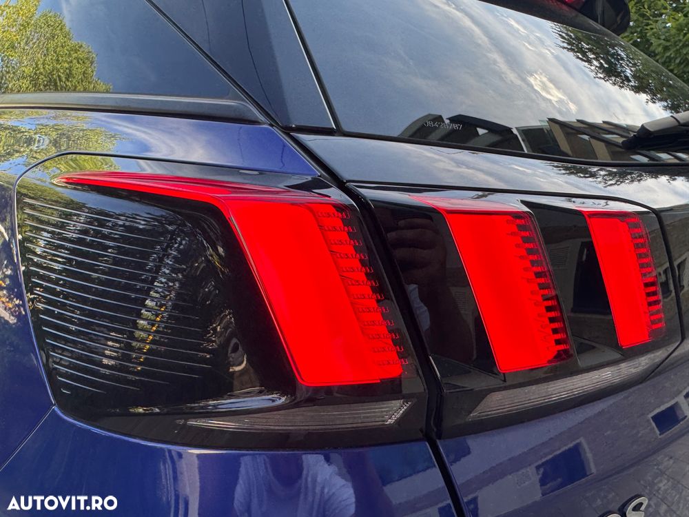 Peugeot 3008 PureTech 130 Stop & Start GPF EAT8 Allure - 34