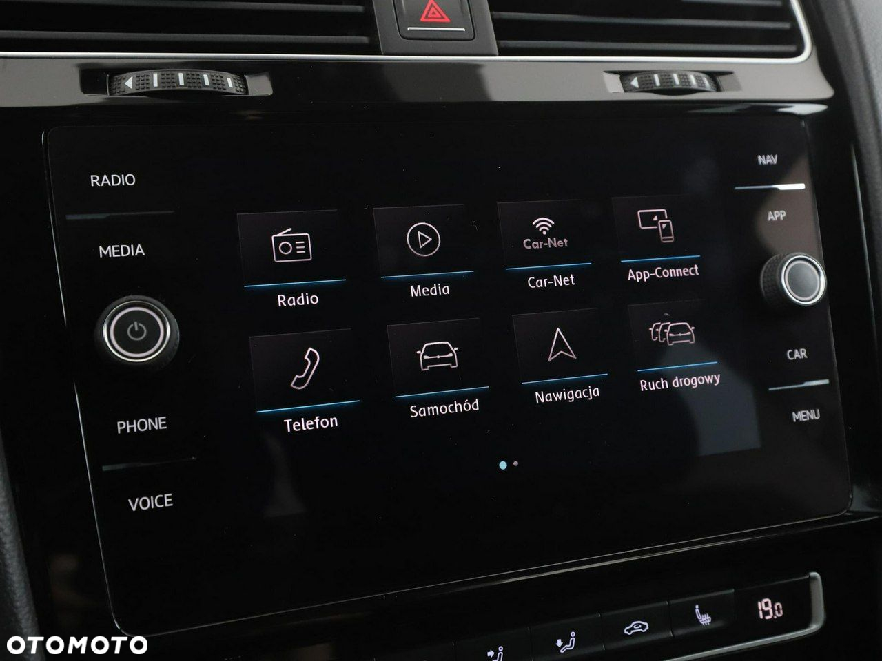 Volkswagen Golf GTI (BlueMotion Technology) Performance - 23
