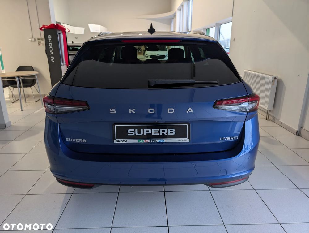 Skoda Superb 1.5 TSI mHEV Edition 130 DSG - 5