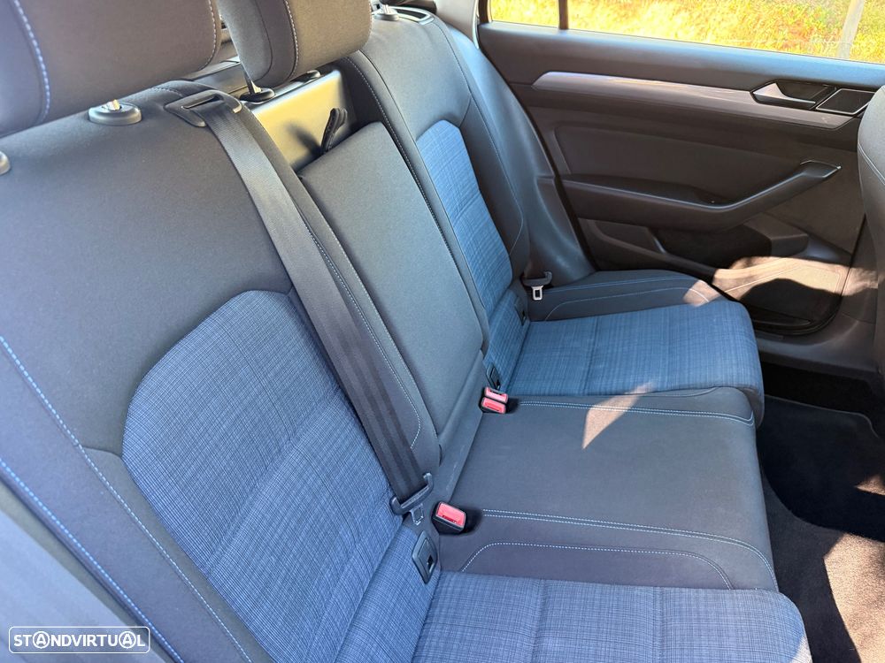 VW Passat Variant 1.4 TSI GTE Plug-in - 14