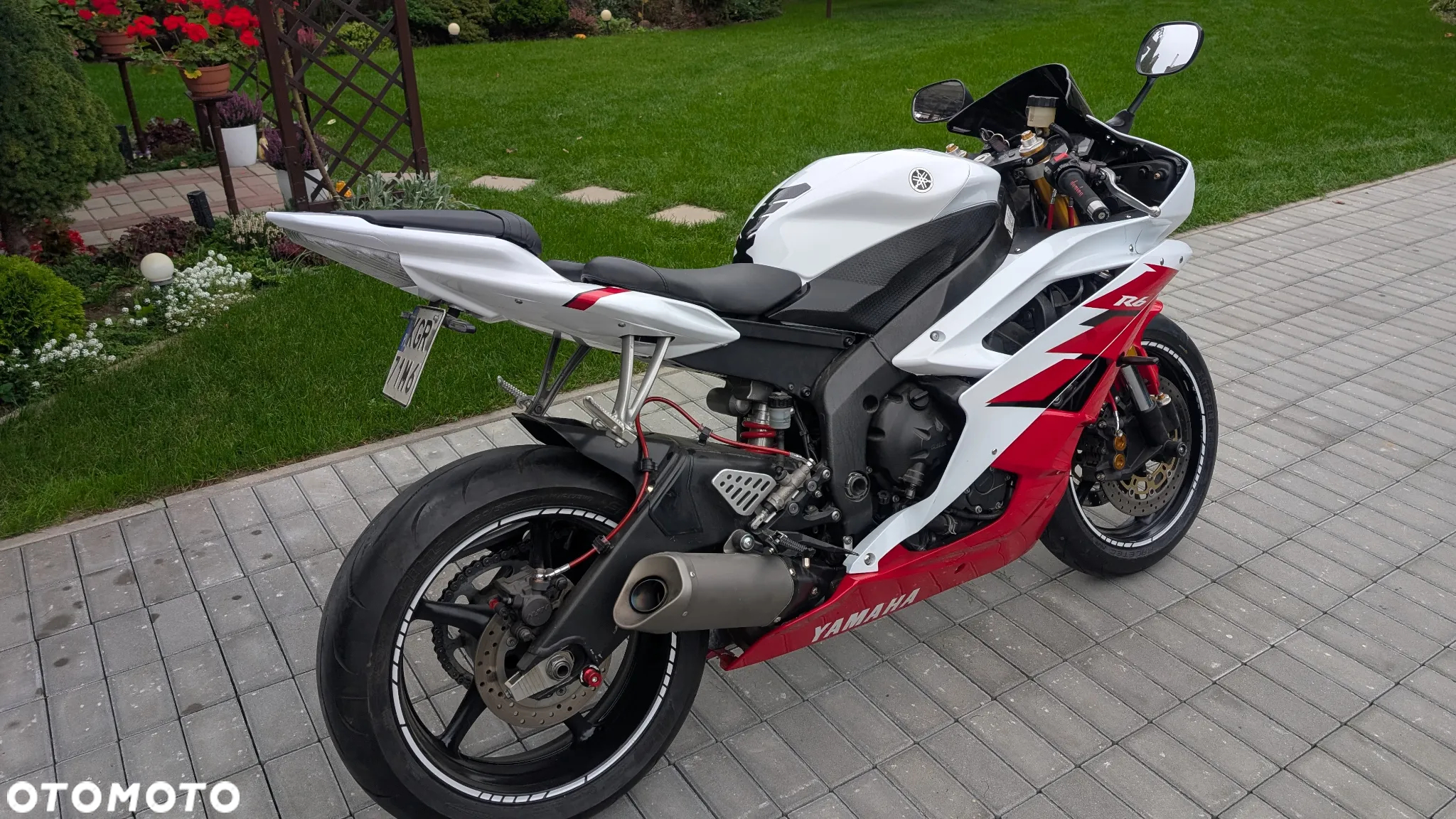 Yamaha R6 - 3