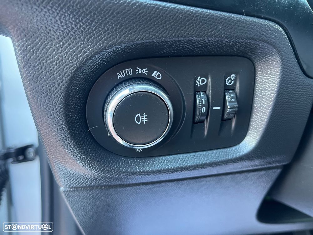 Opel Corsa 1.2 Edition - 12