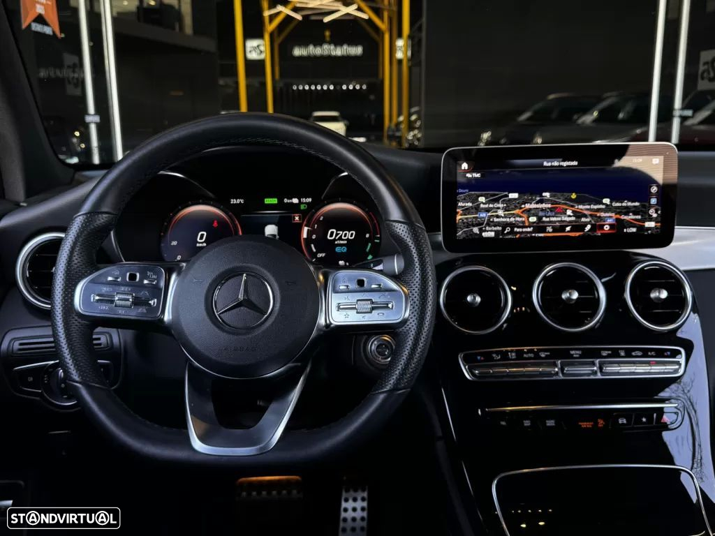 Mercedes-Benz GLC 300 e Coupé 4Matic - 32