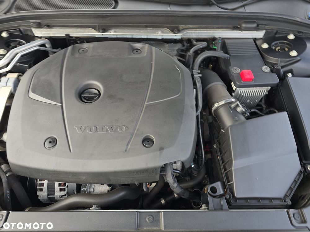 Volvo S90 T5 Geartronic Momentum Pro - 11