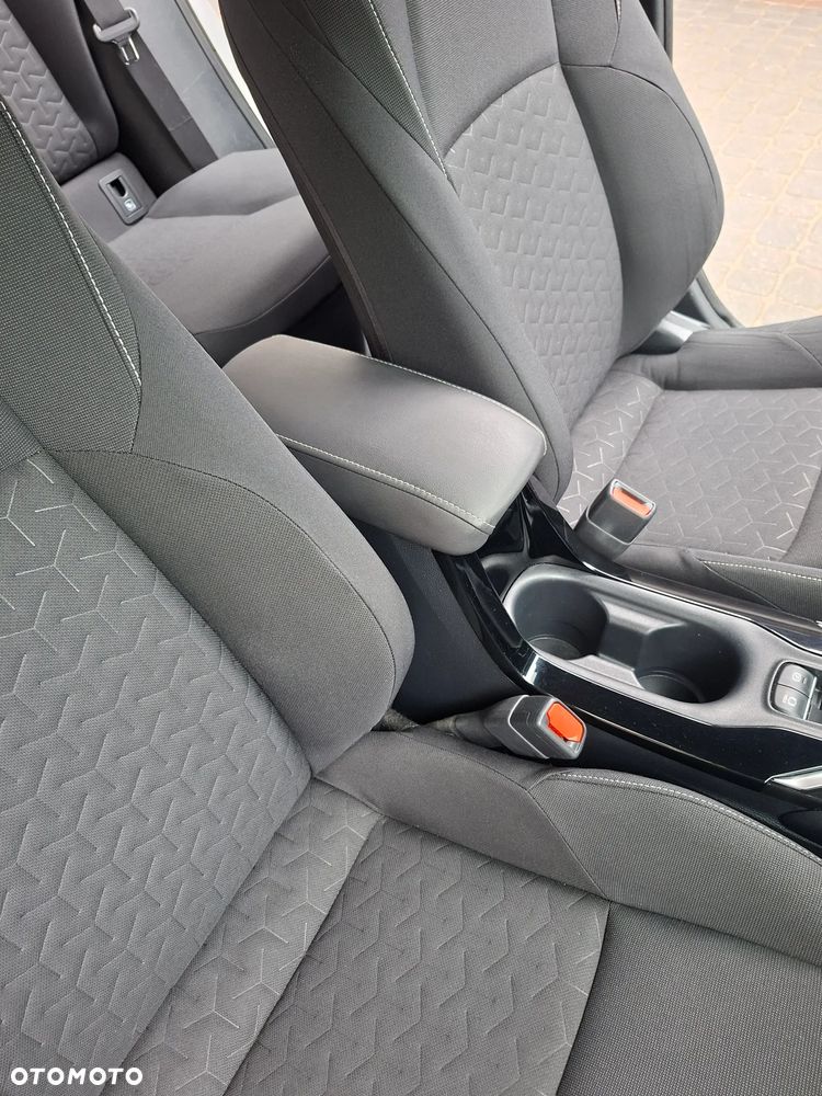 Toyota Corolla 1.8 Hybrid Comfort - 36