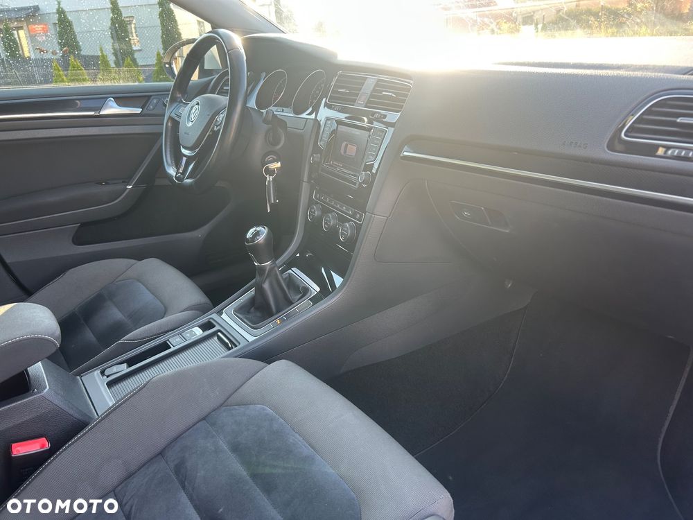 Volkswagen Golf VII 1.6 TDI BMT Highline - 13