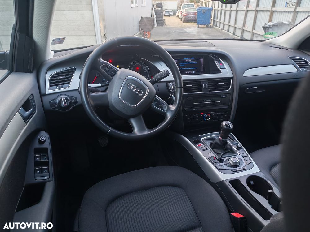 Audi A4 2.0 TDI DPF Ambition - 6