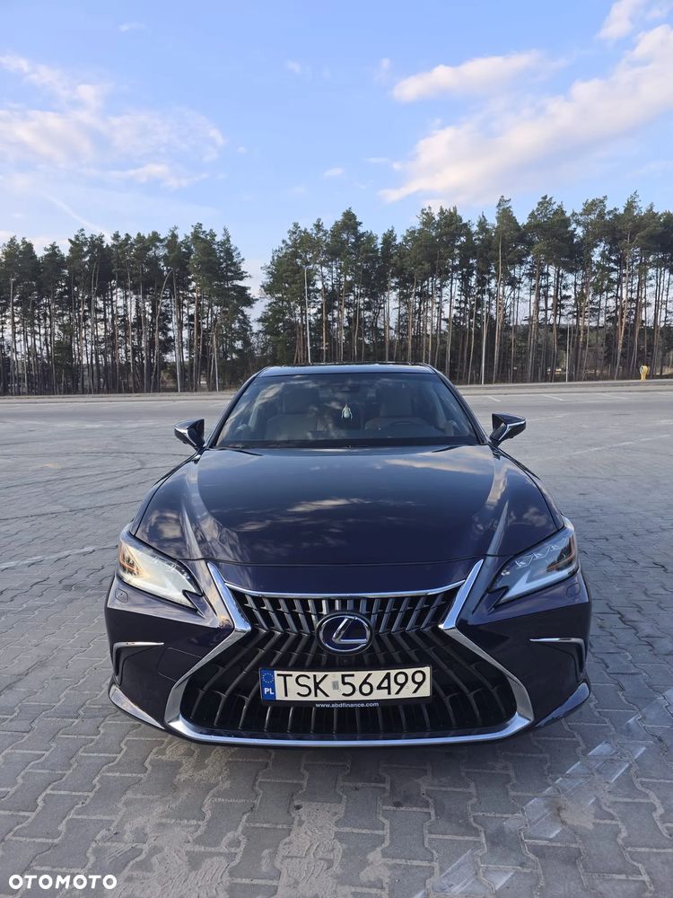 Lexus ES - 2